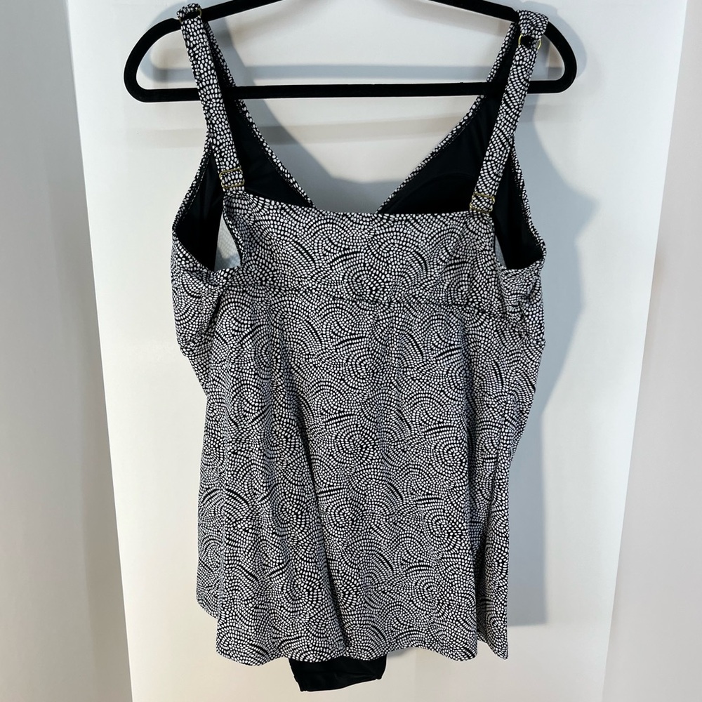 Alisha Levine Black with White Dots Swim Top Size 20W (Women's) - Picture 5 of 8